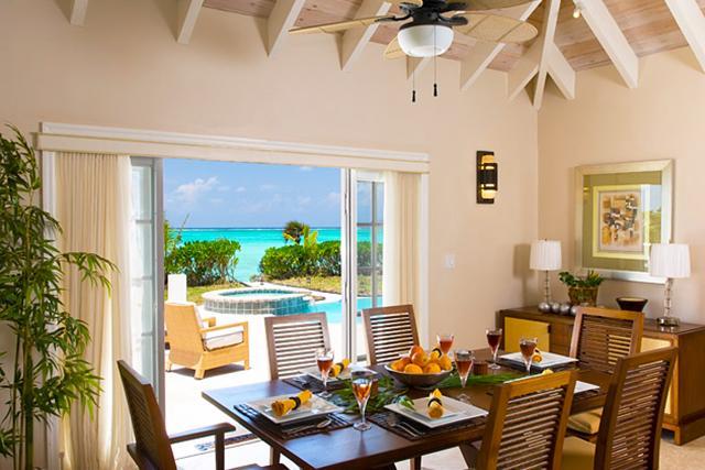 Pelican Beach Hotel Whitby Ngoại thất bức ảnh
